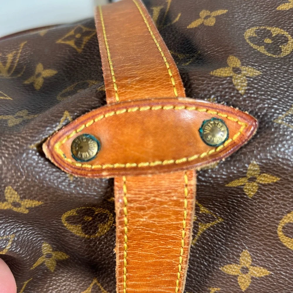 Louis Vuitton Monogram Brown & Tan Shoulder Bag - Picture 10 of 16